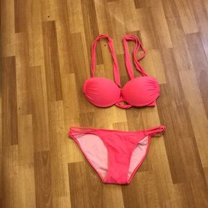 Never been worn, coral bikini, top c-cup, large.